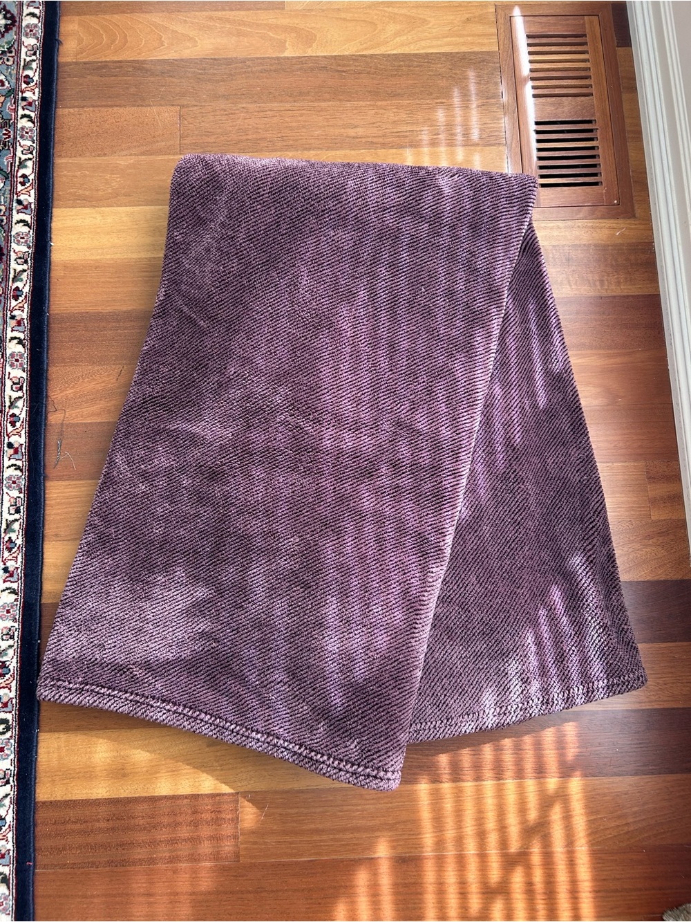 Plush fleece blanket